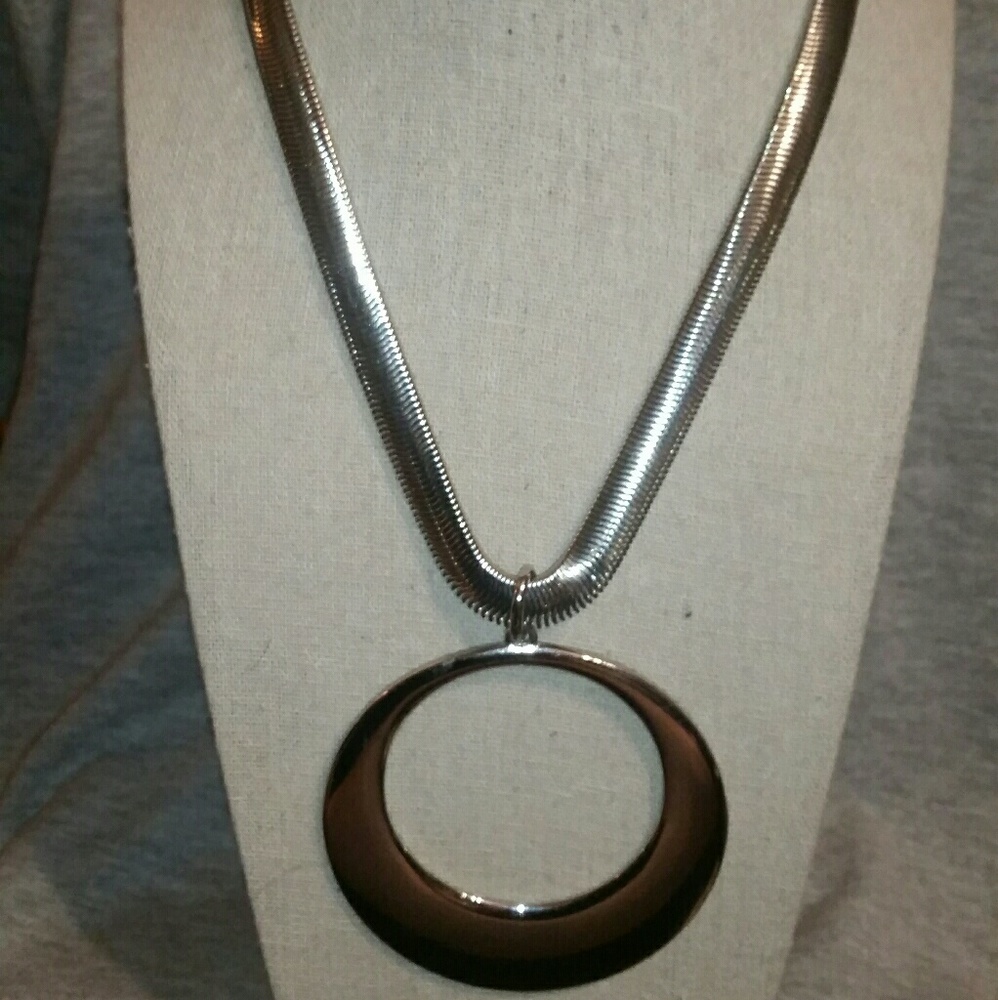 Chico's Hammered Silver 'AR Jean' Shiny Circle Nec